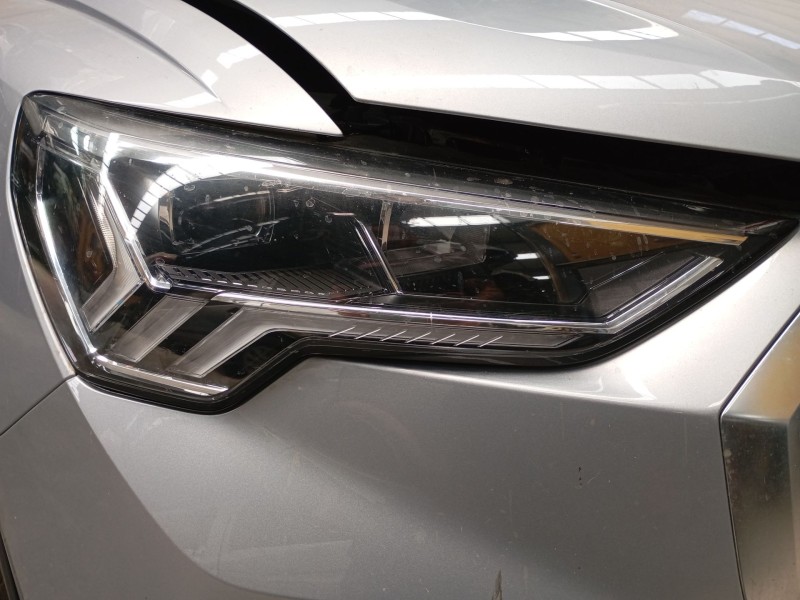 Recambio de faro derecho xenon para audi q3 sportback (f3n) 45 tfsi e referencia OEM IAM   