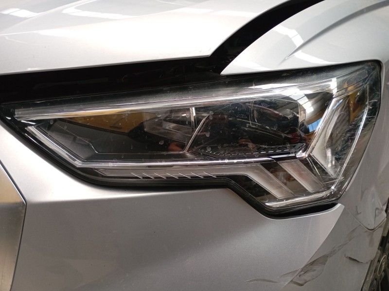 Recambio de faro izquierdo xenon para audi q3 sportback (f3n) 45 tfsi e referencia OEM IAM   