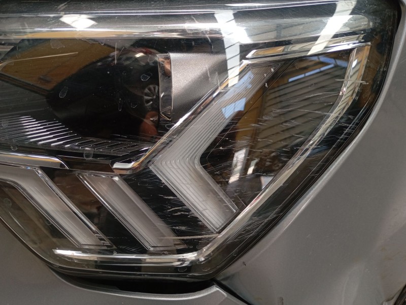 Recambio de faro izquierdo xenon para audi q3 sportback (f3n) 45 tfsi e referencia OEM IAM   