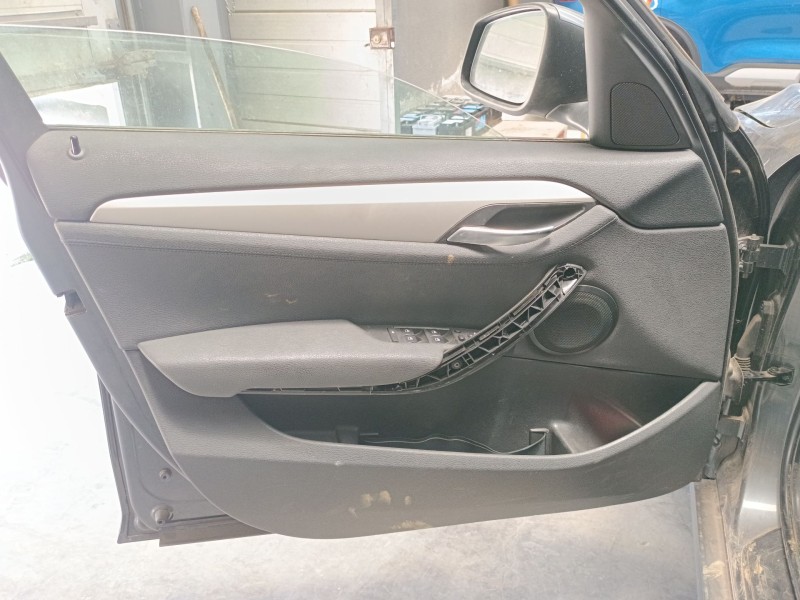 Recambio de guarnecido puerta delantera izquierda para bmw x1 (e84) sdrive 18 d referencia OEM IAM   