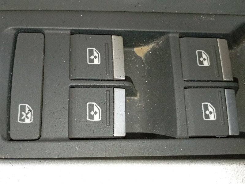 Recambio de mando elevalunas delantero izquierdo para audi q3 sportback (f3n) 45 tfsi e referencia OEM IAM   