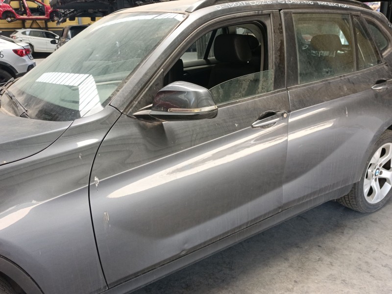 Recambio de puerta delantera izquierda para bmw x1 (e84) sdrive 18 d referencia OEM IAM   