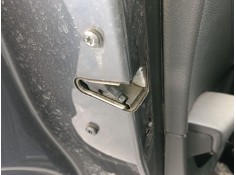 CERRADURA PUERTA TRASERA IZQUIERDA 