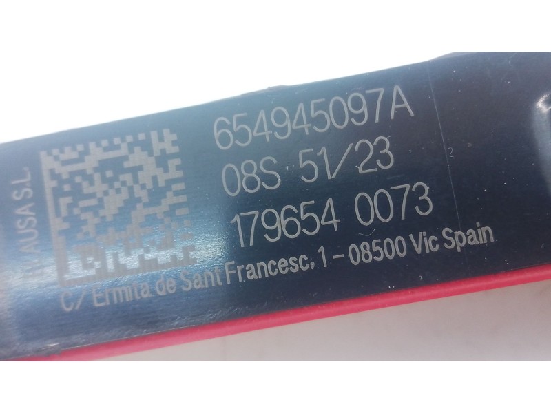 Recambio de luz central de freno para skoda kamiq (nw4) 1.0 tsi referencia OEM IAM   