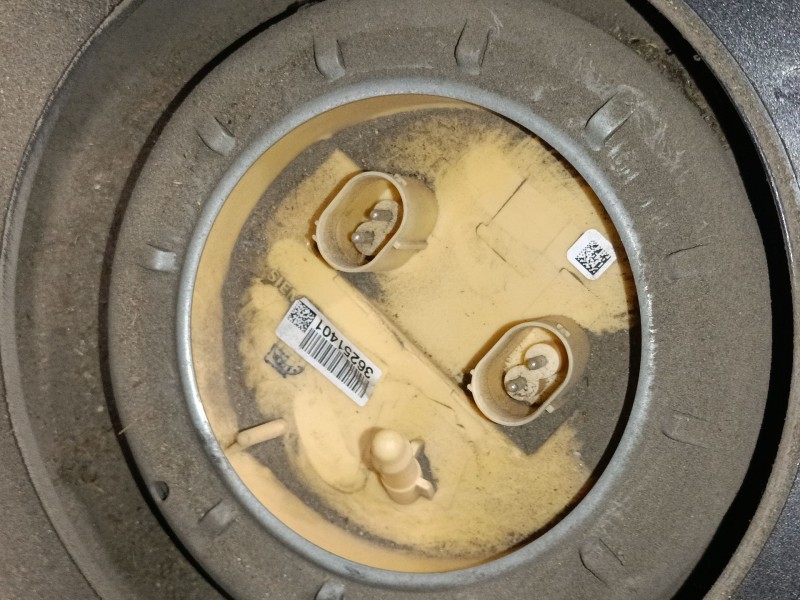 Recambio de aforador para bmw x1 (e84) sdrive 18 d referencia OEM IAM   