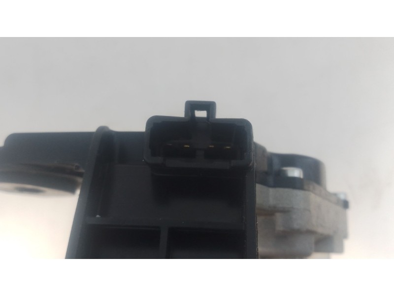 Recambio de motor limpia trasero para kia cee´d (jd) 1.4 crdi 90 referencia OEM IAM 98700A2500 F00S2B2227 