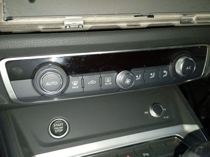 Recambio de mando calefaccion / aire acondicionado para audi q3 sportback (f3n) 45 tfsi e referencia OEM IAM   