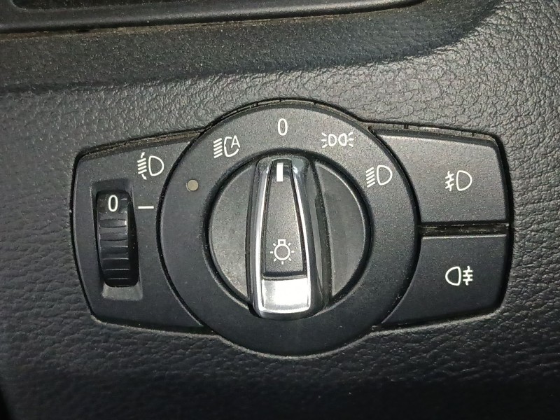Recambio de mando luces para bmw x1 (e84) sdrive 18 d referencia OEM IAM   