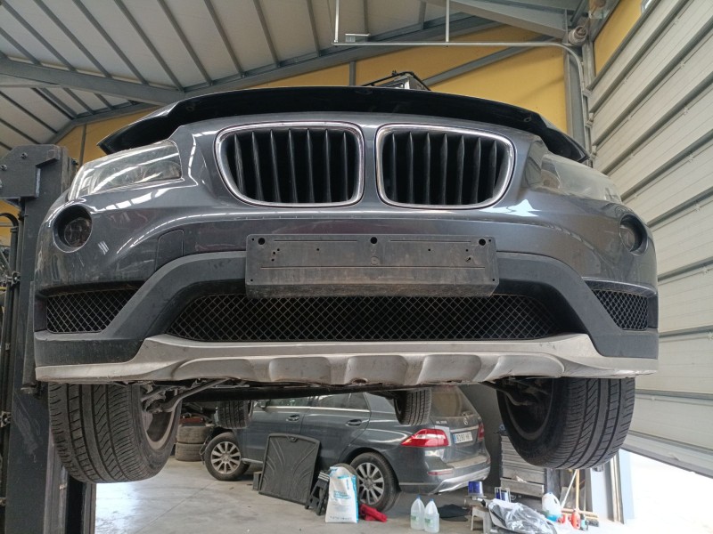Recambio de paragolpes delantero para bmw x1 (e84) sdrive 18 d referencia OEM IAM   