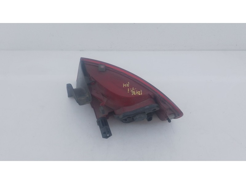 Recambio de piloto trasero izquierdo para audi a4 ber. (b8) básico referencia OEM IAM   