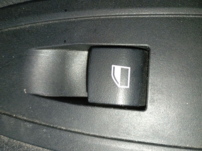 Recambio de mando elevalunas delantero derecho para bmw x1 (f48) sdrive 18 d referencia OEM IAM   