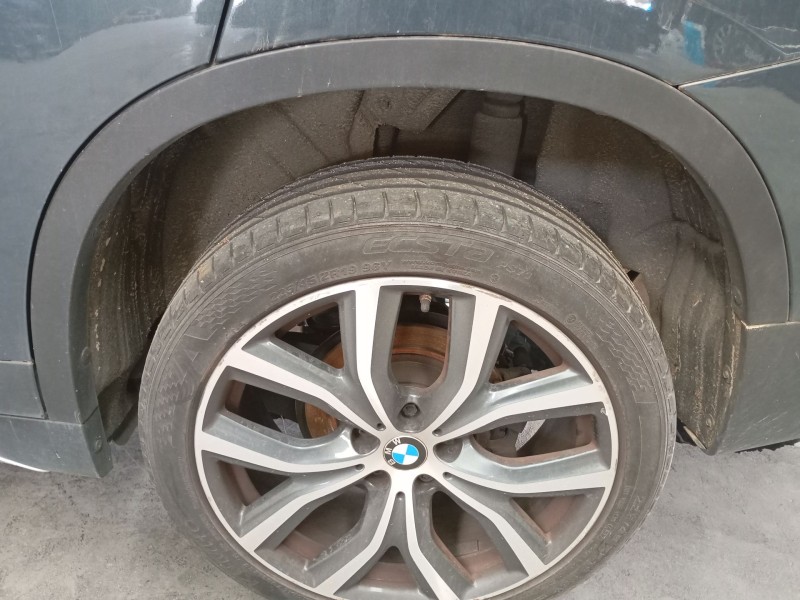 Recambio de aletin trasero izquierdo para bmw x1 (f48) sdrive 18 d referencia OEM IAM   