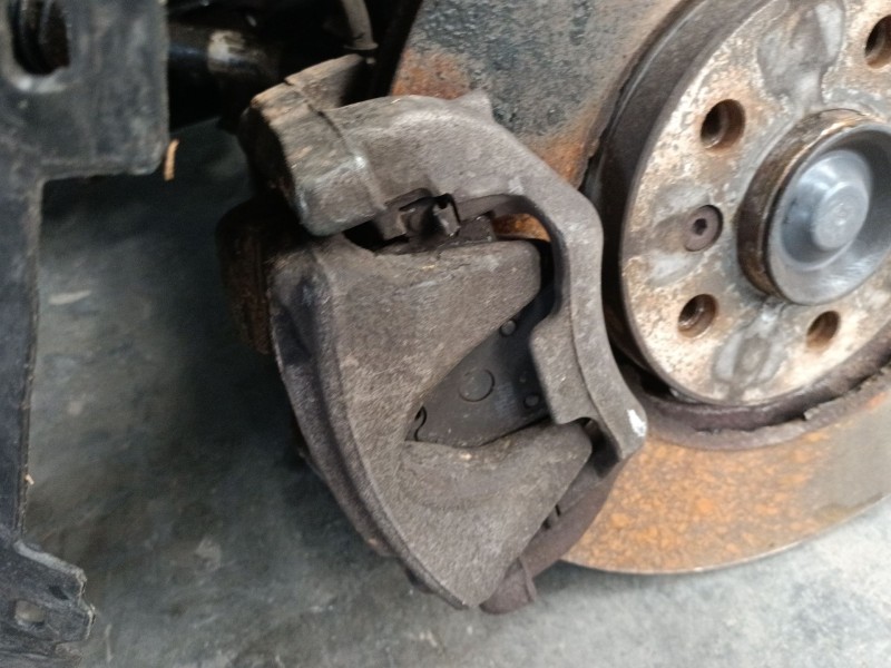Recambio de pinza freno delantera izquierda para bmw x1 (f48) xdrive 25 d referencia OEM IAM   