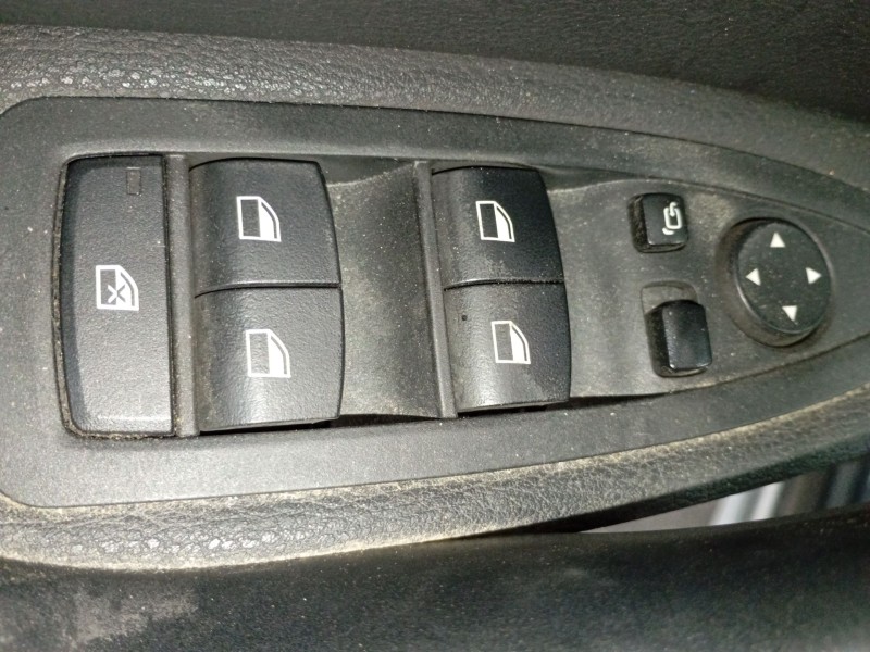 Recambio de mando elevalunas delantero izquierdo para bmw x1 (f48) sdrive 18 d referencia OEM IAM   