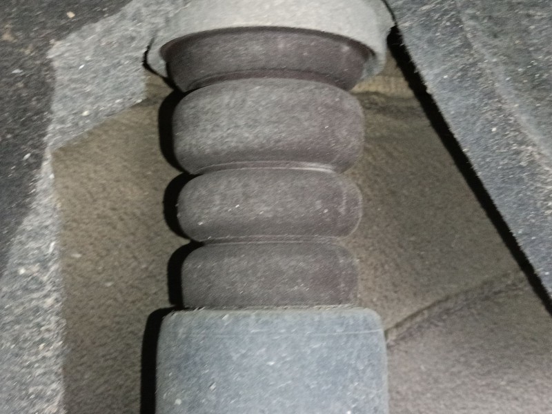 Recambio de amortiguador trasero izquierdo para bmw x1 (f48) xdrive 25 d referencia OEM IAM   