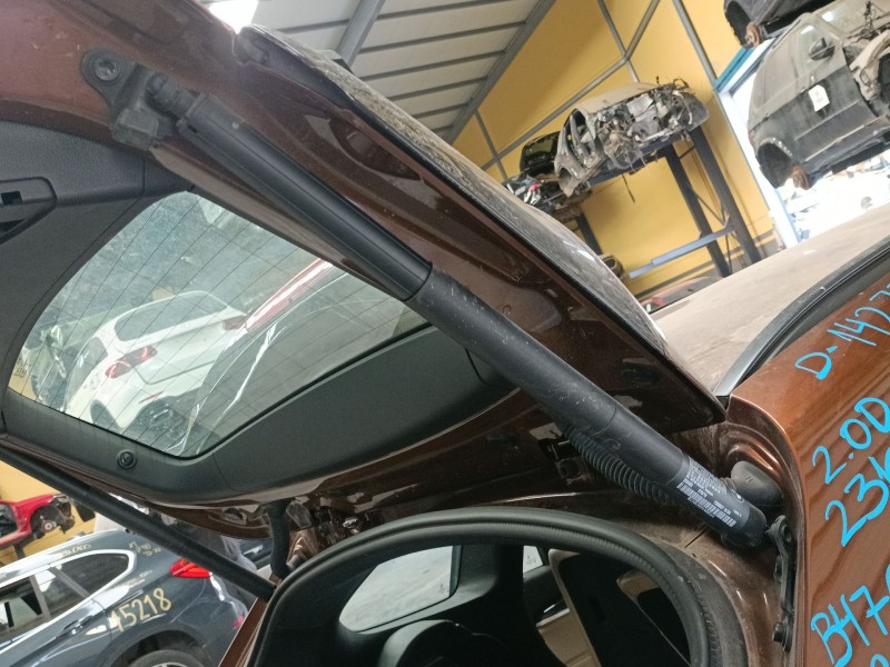 Recambio de amortiguador trasero derecho porton para bmw x1 (f48) xdrive 25 d referencia OEM IAM   