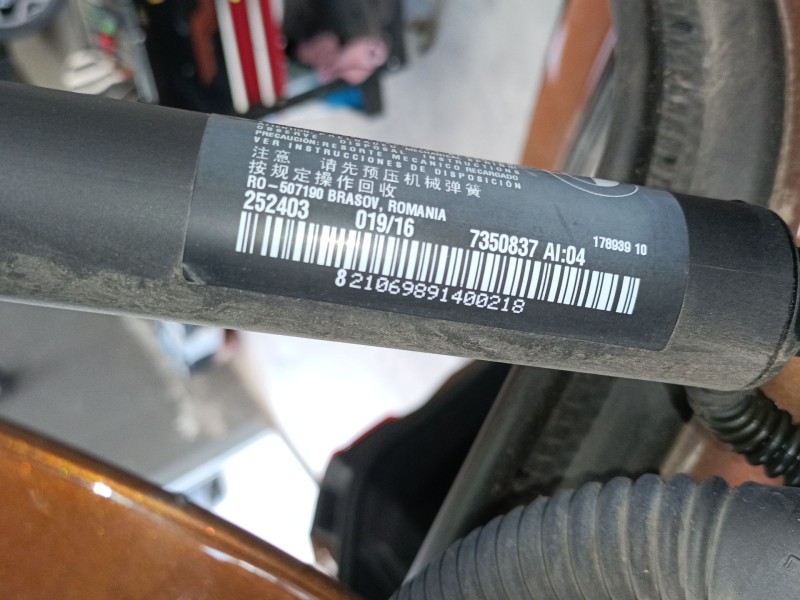 Recambio de amortiguador trasero izquierdo porton para bmw x1 (f48) xdrive 25 d referencia OEM IAM 7350837  