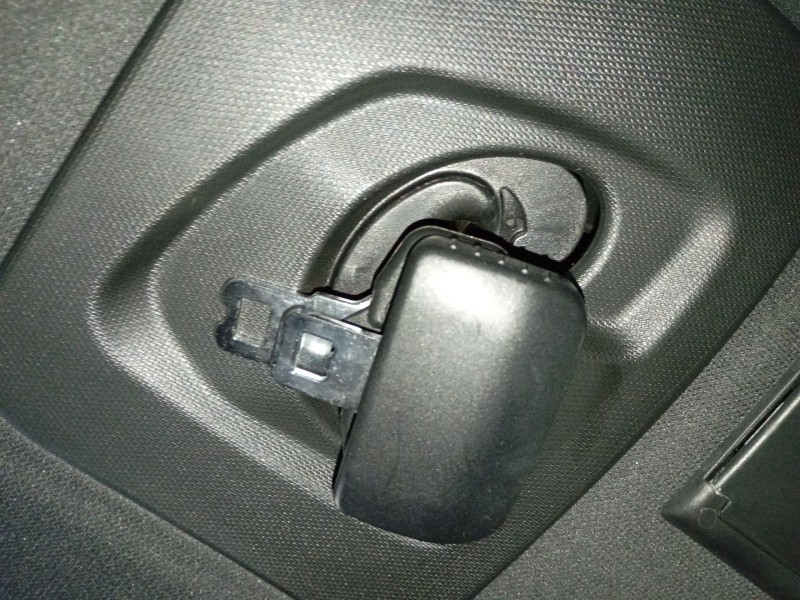Recambio de cinturon seguridad trasero central para bmw x1 (f48) sdrive 18 d referencia OEM IAM   