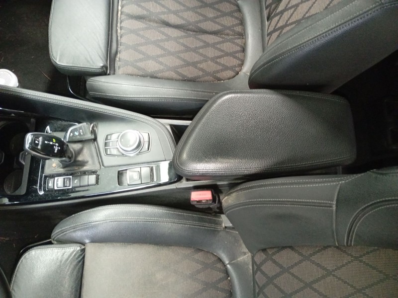 Recambio de consola central para bmw x1 (f48) sdrive 18 d referencia OEM IAM   