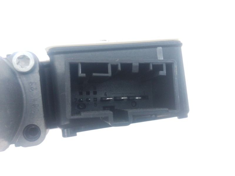 Recambio de motor elevalunas trasero derecho para skoda kamiq (nw4) 1.0 tsi referencia OEM IAM   