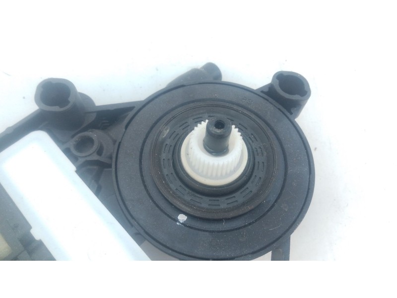 Recambio de motor elevalunas trasero derecho para skoda kamiq (nw4) 1.0 tsi referencia OEM IAM   