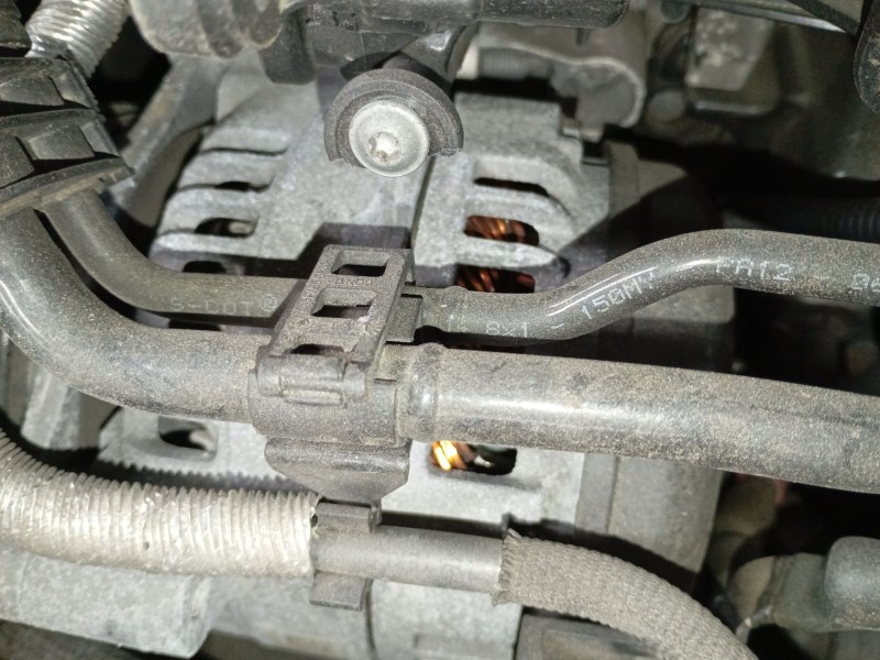 Recambio de alternador para bmw x1 (f48) sdrive 18 d referencia OEM IAM   