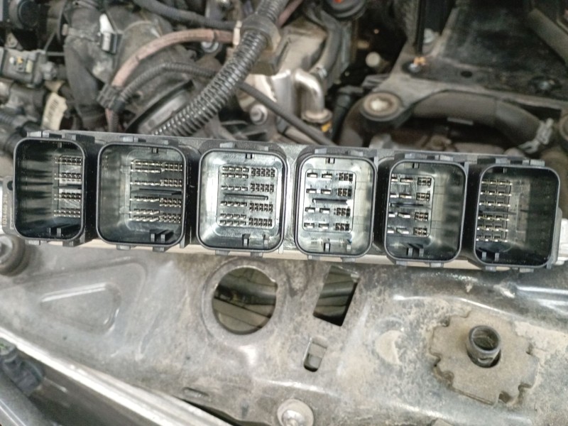 Recambio de centralita motor uce para bmw x1 (f48) sdrive 18 d referencia OEM IAM   