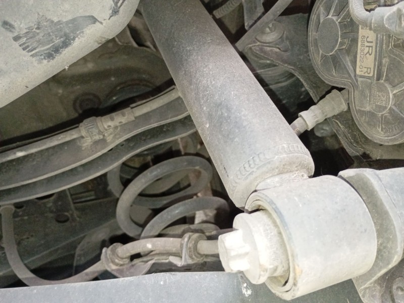 Recambio de amortiguador trasero derecho para bmw x1 (f48) sdrive 18 d referencia OEM IAM   