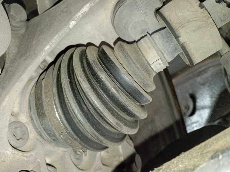 Recambio de transmision delantera derecha para bmw x1 (f48) sdrive 18 d referencia OEM IAM   