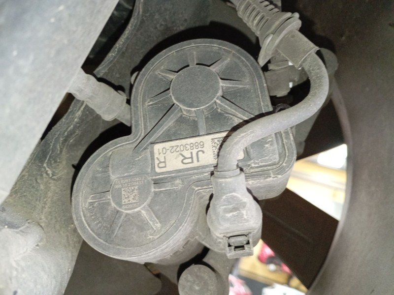 Recambio de pinza freno trasera derecha para bmw x1 (f48) sdrive 18 d referencia OEM IAM 60883022  