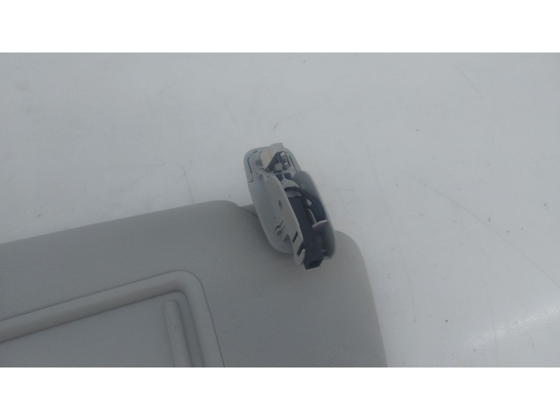 Recambio de parasol derecho para audi q3 (8ub, 8ug) 2.0 tdi quattro referencia OEM IAM   