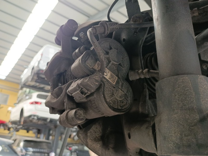Recambio de pinza freno trasera izquierda para bmw x1 (f48) xdrive 25 d referencia OEM IAM 6798961  
