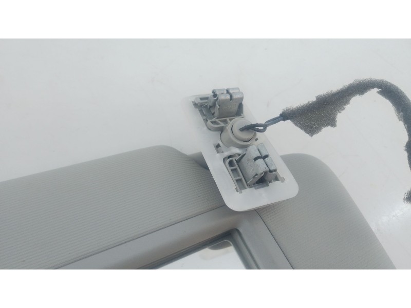 Recambio de parasol derecho para volkswagen golf viii (cd1, da1) 1.0 tsi referencia OEM IAM   