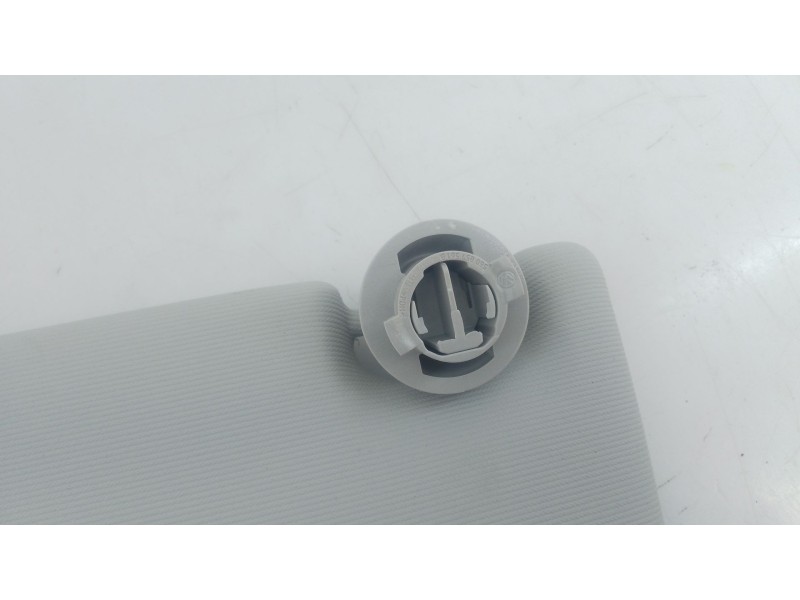 Recambio de parasol izquierdo para volkswagen golf viii (cd1, da1) 1.0 tsi referencia OEM IAM   