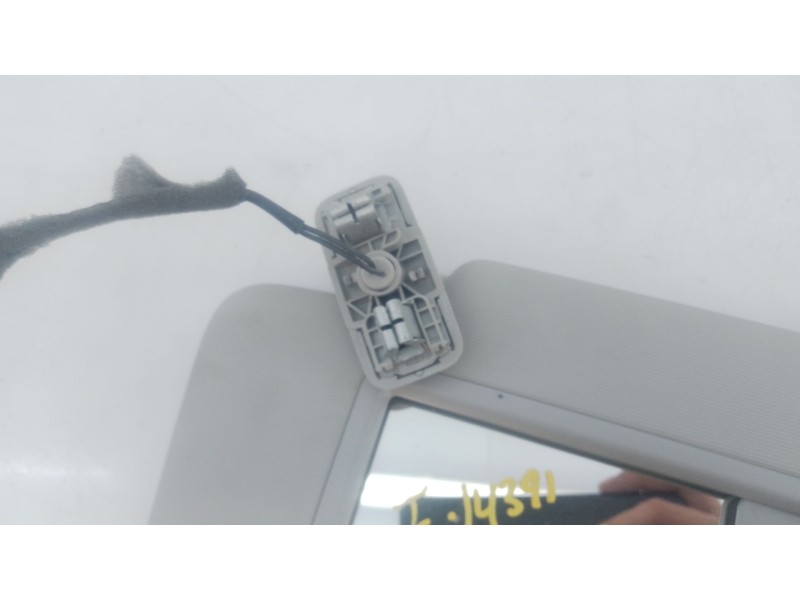 Recambio de parasol izquierdo para volkswagen golf viii (cd1, da1) 1.0 tsi referencia OEM IAM   