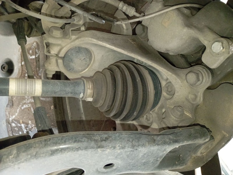 Recambio de mangueta delantera izquierda para bmw x1 (f48) sdrive 18 d referencia OEM IAM   