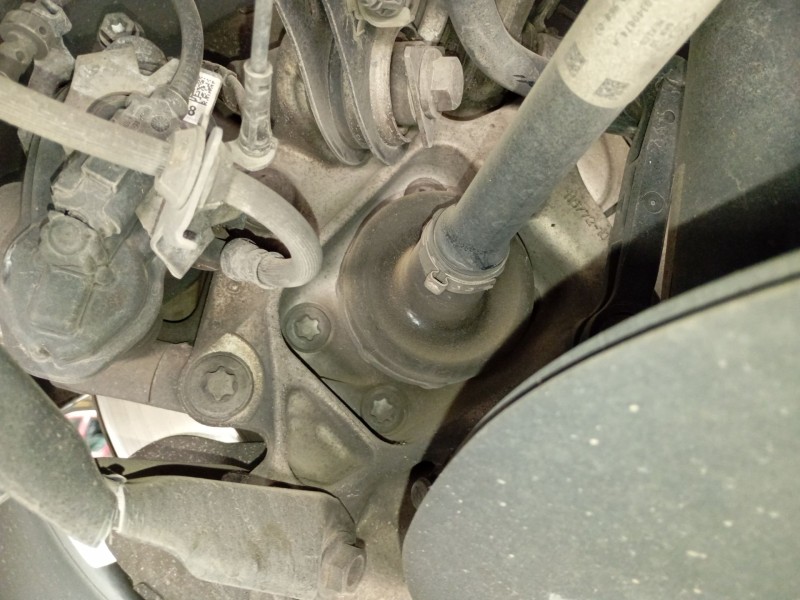 Recambio de mangueta trasera derecha para bmw x3 (g01, f97, g08) xdrive 20 d referencia OEM IAM   
