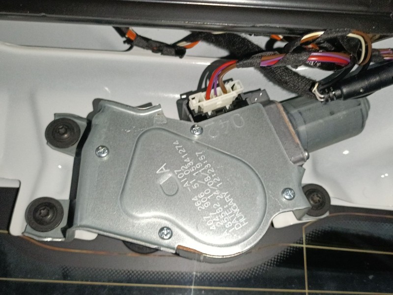 Recambio de motor limpia trasero para bmw x3 (g01, f97, g08) xdrive 20 d referencia OEM IAM   