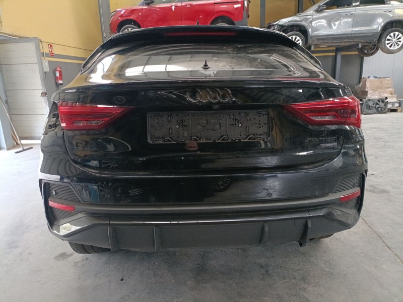audi q3 sportback (f3n) del año 2023