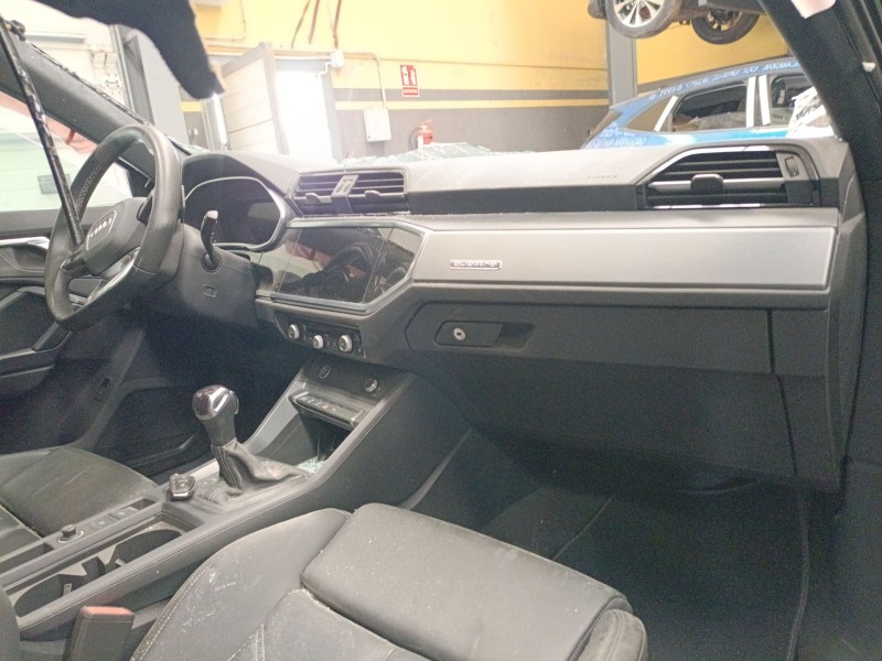 audi q3 sportback (f3n) del año 2023