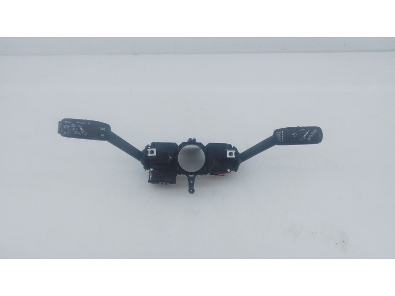 Recambio de mando intermitentes para skoda fabia iv (pj3) 1.0 tsi referencia OEM IAM   