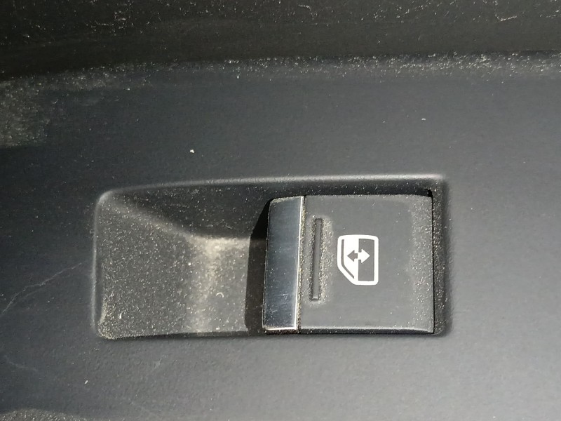 Recambio de mando elevalunas trasero derecho para audi q3 sportback (f3n) 45 tfsi quattro referencia OEM IAM   