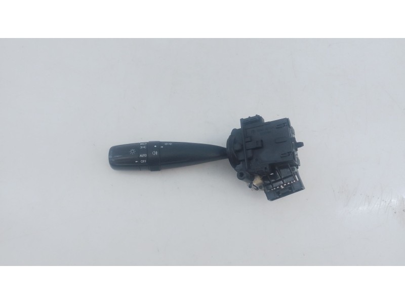 Recambio de mando intermitentes para suzuki sx4 gle referencia OEM IAM   