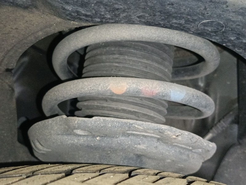Recambio de amortiguador delantero izquierdo para audi q3 sportback (f3n) 45 tfsi quattro referencia OEM IAM   