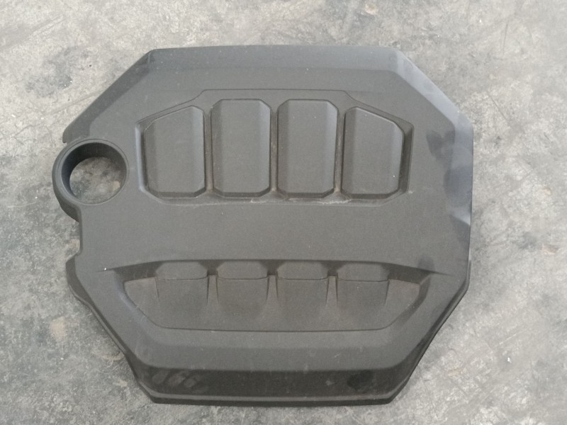 Recambio de tapa motor para audi q3 sportback (f3n) 45 tfsi quattro referencia OEM IAM   