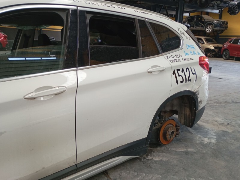 Recambio de puerta trasera izquierda para bmw x1 (f48) sdrive 18 d referencia OEM IAM   