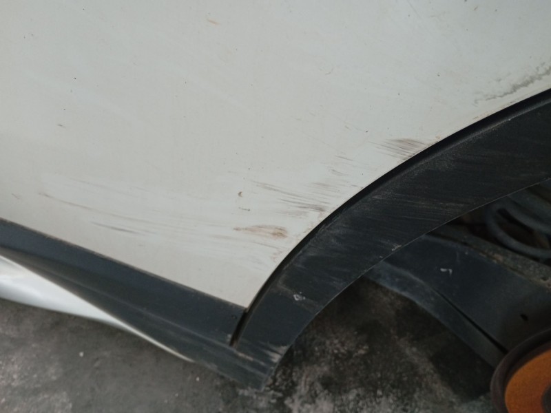 Recambio de puerta trasera izquierda para bmw x1 (f48) sdrive 18 d referencia OEM IAM   
