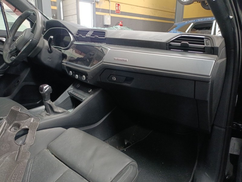 Recambio de salpicadero para audi q3 sportback (f3n) 45 tfsi quattro referencia OEM IAM   