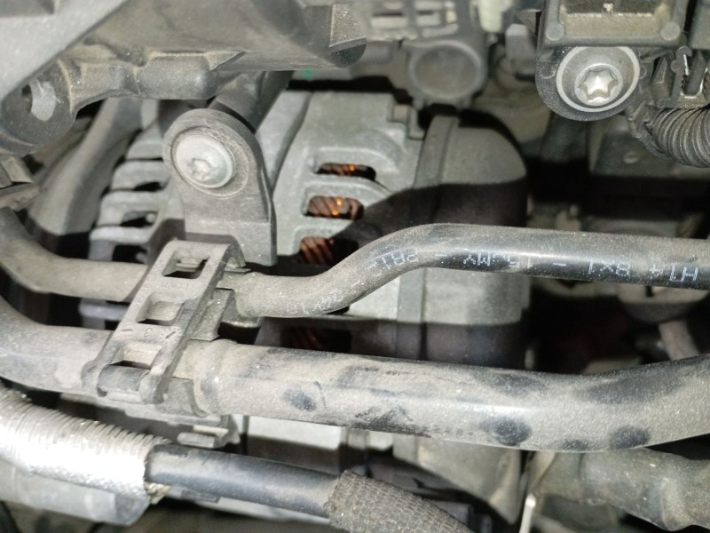Recambio de alternador para bmw x1 (f48) sdrive 18 d referencia OEM IAM   
