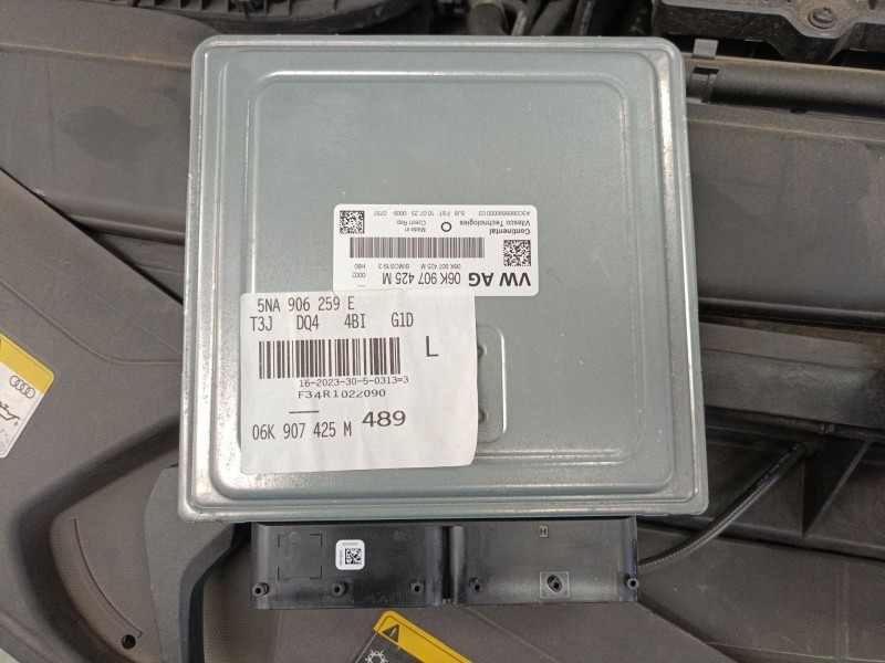 Recambio de centralita motor uce para audi q3 sportback (f3n) 45 tfsi quattro referencia OEM IAM 06K907425M  
